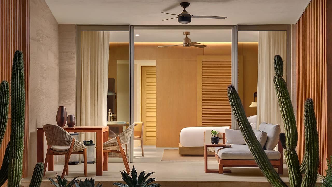 2 Queen Beds Partial Ocean View With Terrace